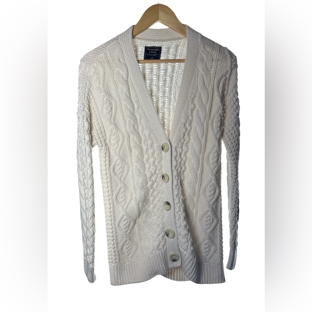 Abercrombie & Fitch Ivory Cable Knit Cardigan